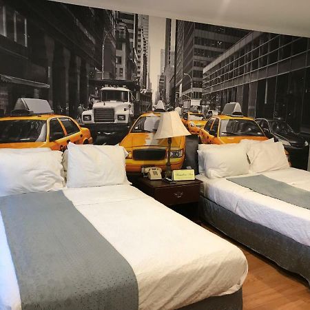 Hamilton Inn Стърбридж Екстериор снимка